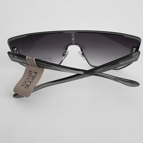 Frye Retro Oversized Squared Shield Sunglasses 100% UV Black Gray main image 5